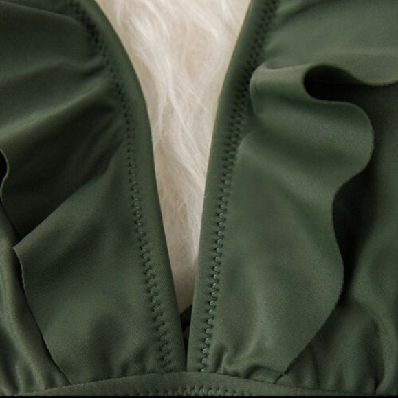 One piece Ruffle Swimsuit Lace Up at Back Sz Medium 💚 - Picture 6 of 8
